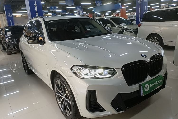 Used BMW X3 2023 Restyled xDrive30i Leading Edition M Night Sky Package Front Right 45 Deg