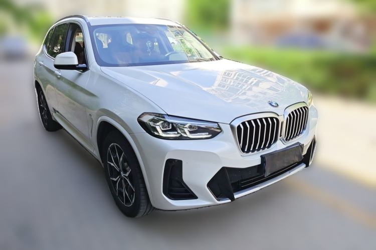 Used BMW X3 2023 xDrive25i M Sport Package Front Right 45 Deg