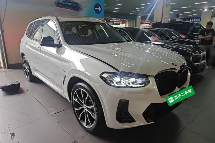Used BMW X3 2023 Restyled xDrive30i Leading Edition M Night Sky Package Front Right 45 Deg