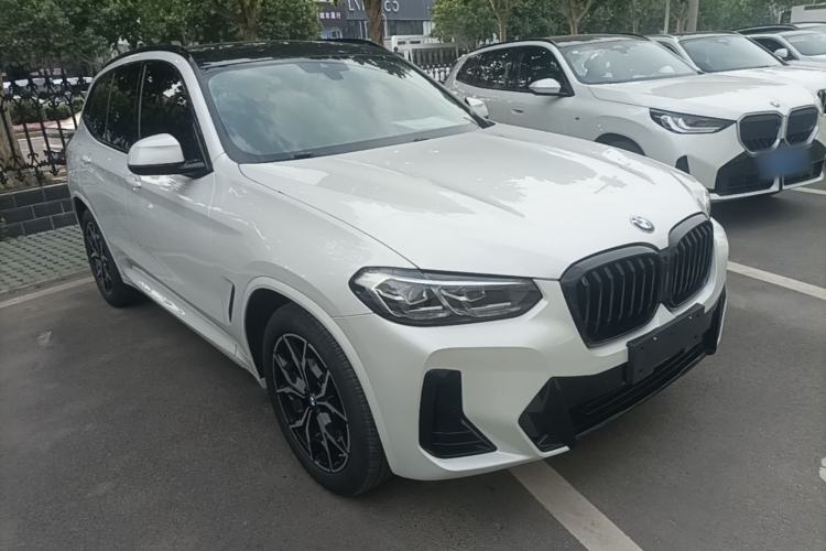 Used BMW X3 2023 xDrive25i M Sport Package Front Right 45 Deg