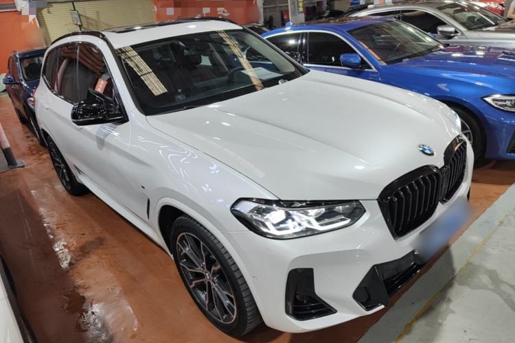 Used BMW X3 2023 xDrive30i Leading Model M Night Edition Package Front Right 45 Deg