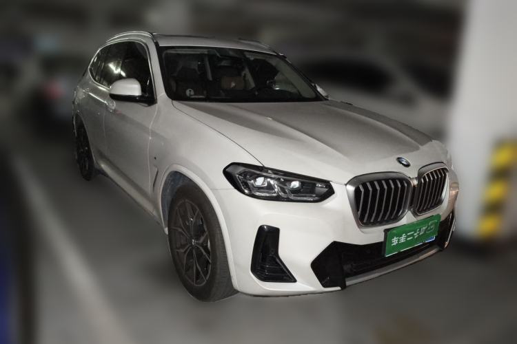 Used BMW X3 2023 xDrive25i M Sport Package Front Right 45 Deg