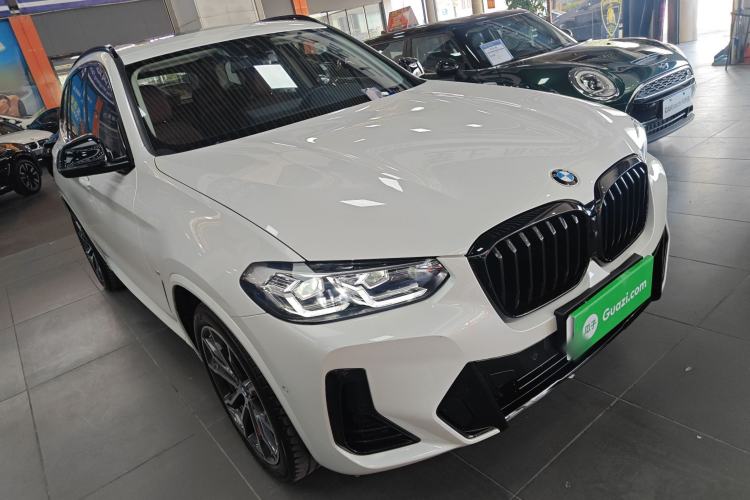 Used BMW X3 2023 Restyled xDrive30i Leading Edition M Night Sky Package Front Right 45 Deg