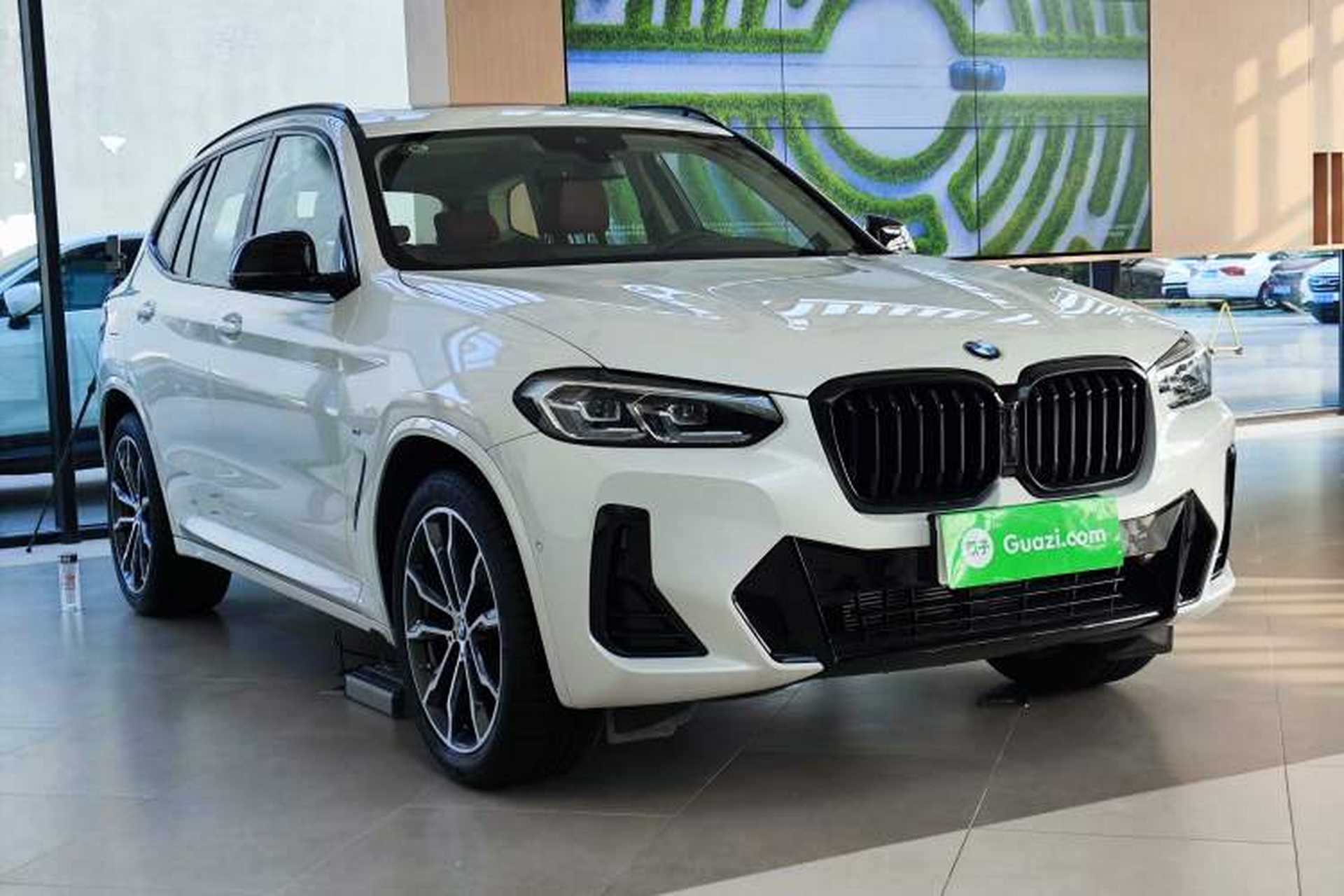 Used BMW X3 2023 Restyled xDrive30i Leading Edition M Night Sky Package Front Right 45 Deg