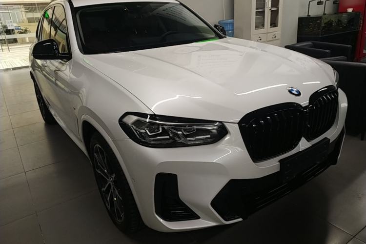 Used BMW X3 2023 xDrive30i Leading Model M Night Edition Package Front Right 45 Deg