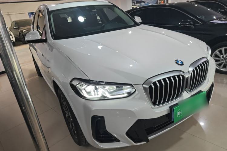 Used BMW X3 2023 xDrive25i M Sport Package Front Right 45 Deg