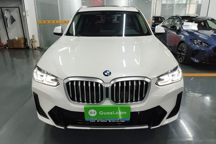 Used BMW X3 2023 xDrive25i M Sport Package Front