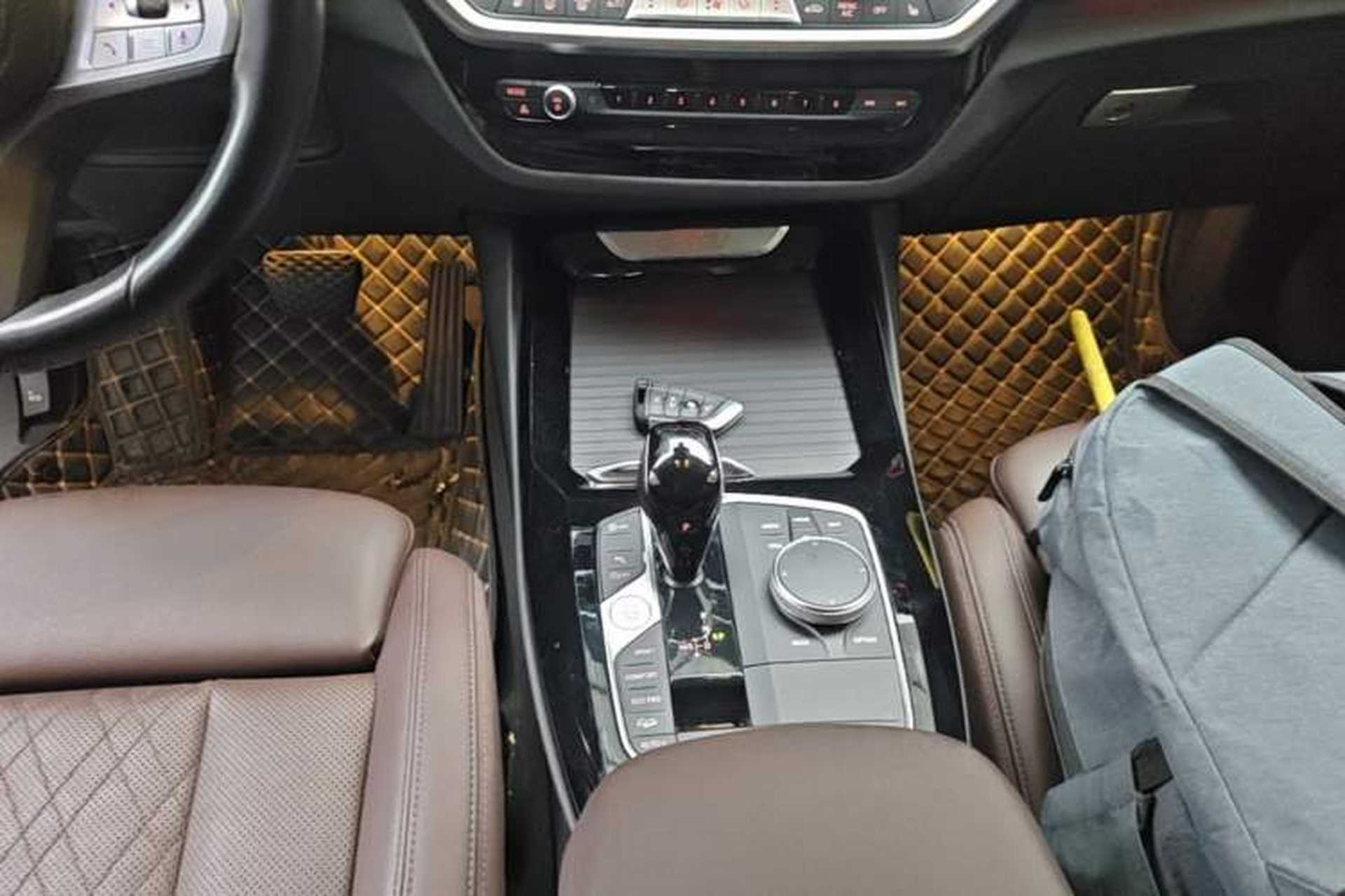Used BMW X3 2023 xDrive25i M Sport Package Gear Lever