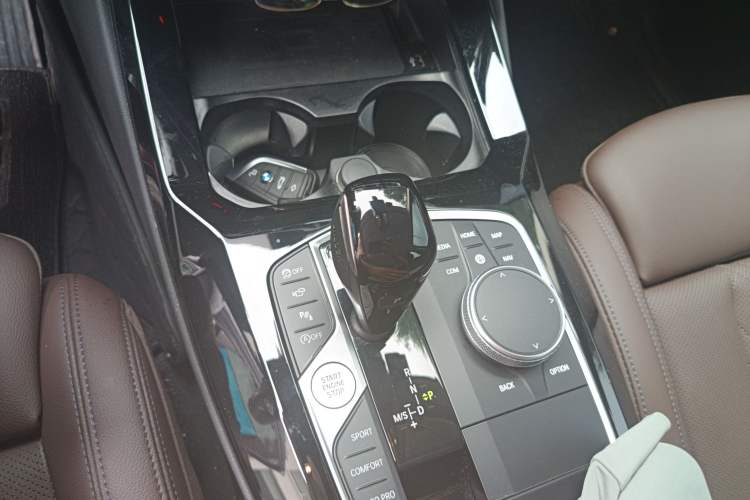 Used BMW X3 2023 xDrive30i Leading Model M Night Edition Package Gear Lever