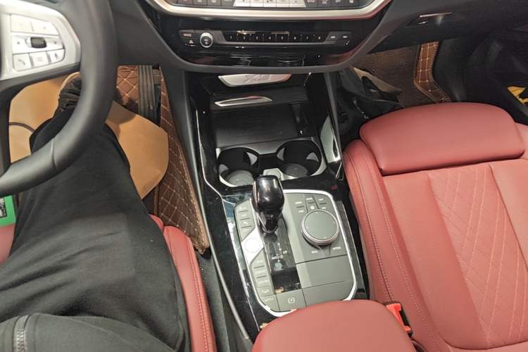 Used BMW X3 2023 Restyled xDrive30i Leading Edition M Night Sky Package Gear Lever