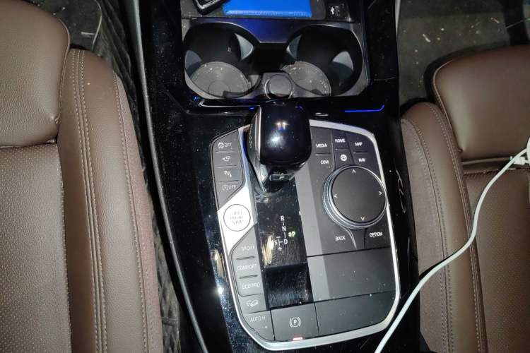 Used BMW X3 2023 Restyled xDrive30i Luxury Version M Night Edition Package Gear Lever