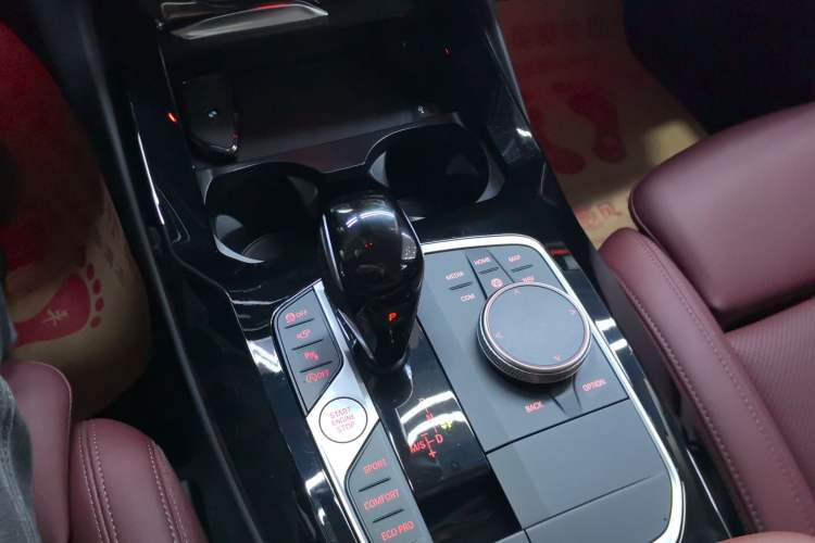 Used BMW X3 2023 Restyled xDrive30i Leading Edition M Night Sky Package Gear Lever