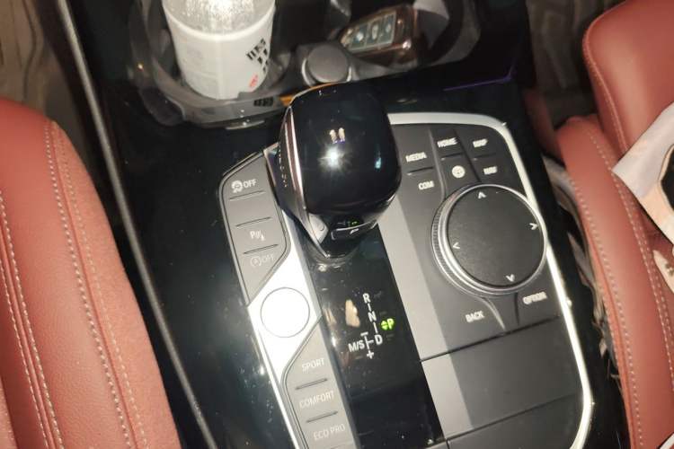 Used BMW X3 2023 xDrive25i M Sport Package Gear Lever