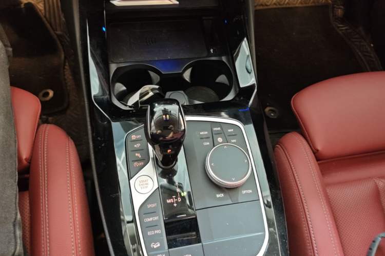 Used BMW X3 2023 xDrive30i Luxury Edition M Night Sky Package Gear Lever