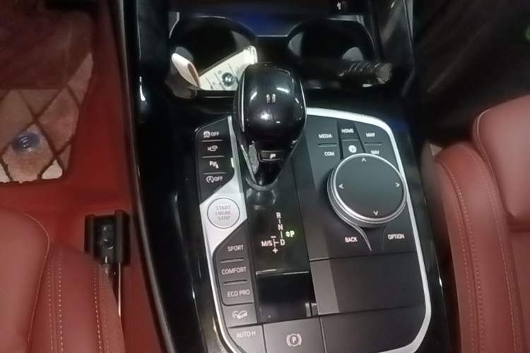 Used BMW X3 2023 Restyled xDrive30i Leading Edition M Night Sky Package Gear Lever