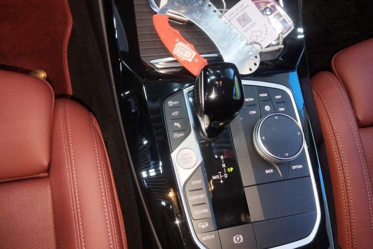 Used BMW X3 2023 xDrive30i Leading Model M Night Edition Package Gear Lever