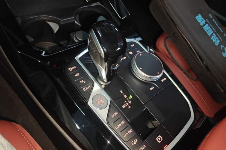 Used BMW X3 2023 Restyled xDrive30i Leading Edition M Night Sky Package Gear Lever