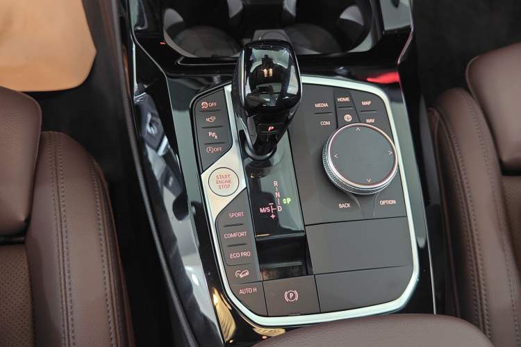 Used BMW X3 2023 xDrive30i Luxury Edition M Night Sky Package Gear Lever