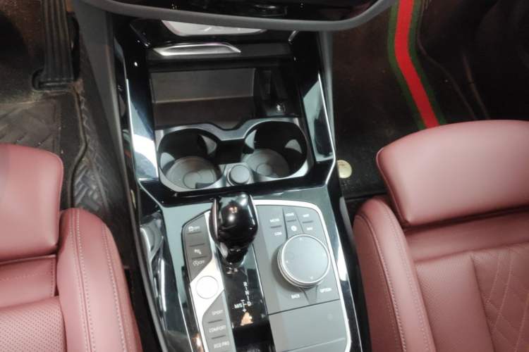 Used BMW X3 2023 xDrive25i M Sport Package Gear Lever