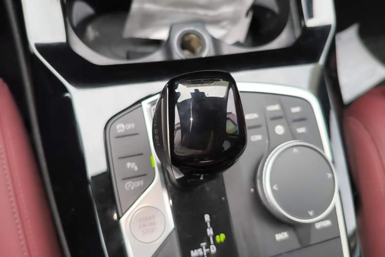 Used BMW X3 2023 xDrive25i M Sport Package Gear Lever