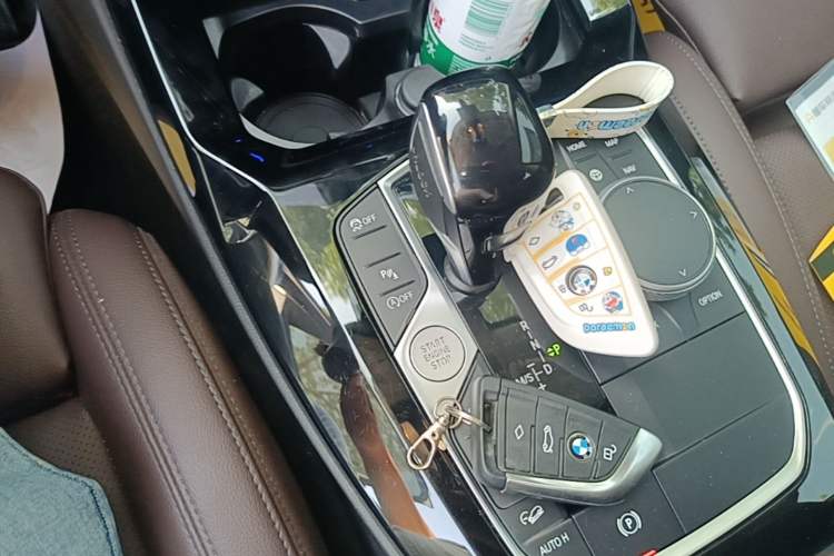 Used BMW X3 2023 xDrive25i M Sport Package Gear Lever