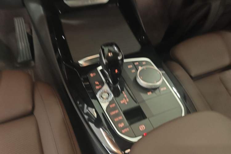 Used BMW X3 2023 xDrive25i M Sport Package Gear Lever