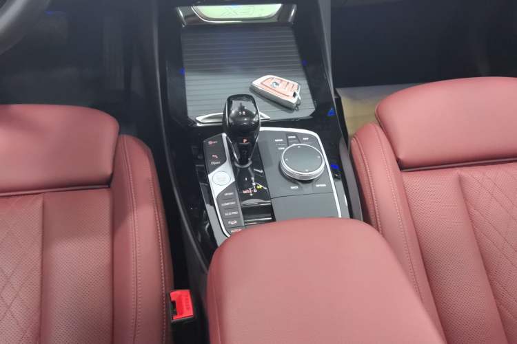 Used BMW X3 2023 xDrive25i M Sport Package Gear Lever