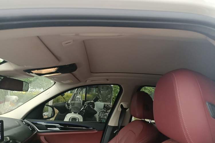 Used BMW X3 2023 xDrive25i M Sport Package Headliner