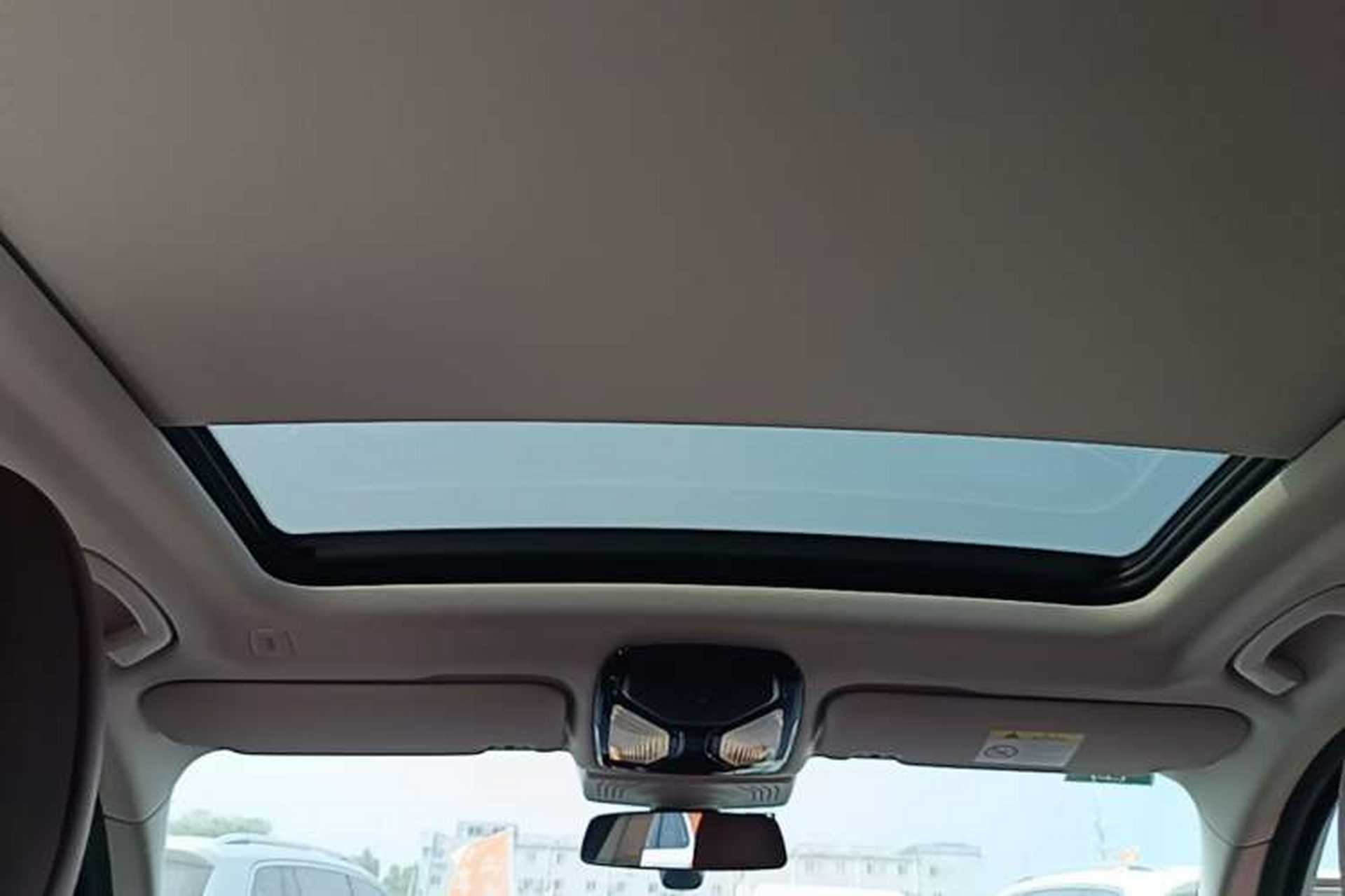 Used BMW X3 2023 Restyled xDrive30i Leading Edition M Night Sky Package Headliner