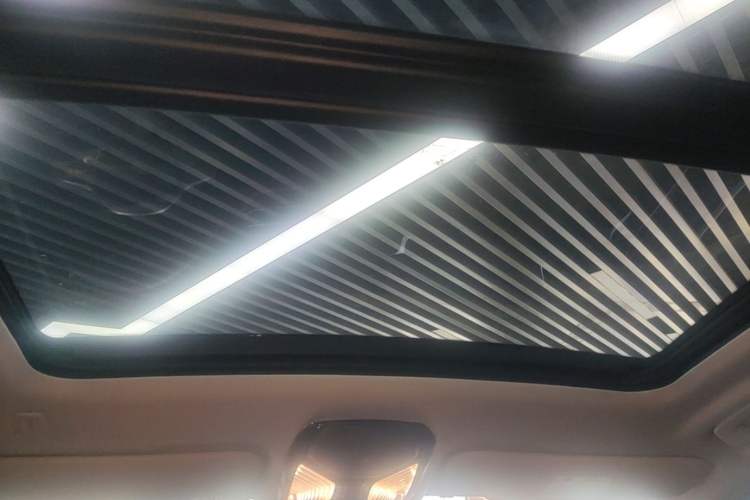 Used BMW X3 2023 xDrive25i M Sport Package Headliner