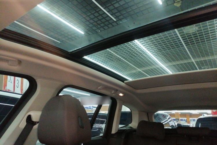 Used BMW X3 2023 Restyled xDrive30i Leading Edition M Night Sky Package Headliner