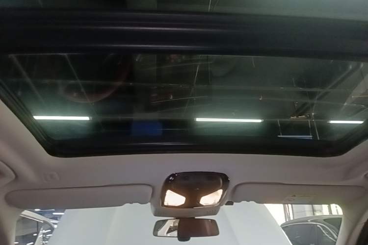 Used BMW X3 2023 Restyled xDrive30i Leading Edition M Night Sky Package Headliner