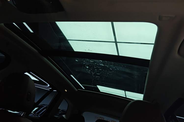 Used BMW X3 2023 xDrive25i M Sport Package Headliner