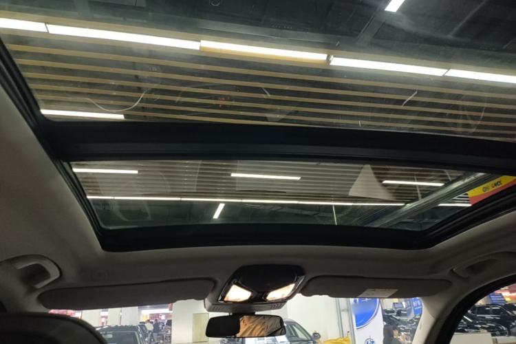 Used BMW X3 2023 Restyled xDrive30i Leading Edition M Night Sky Package Headliner