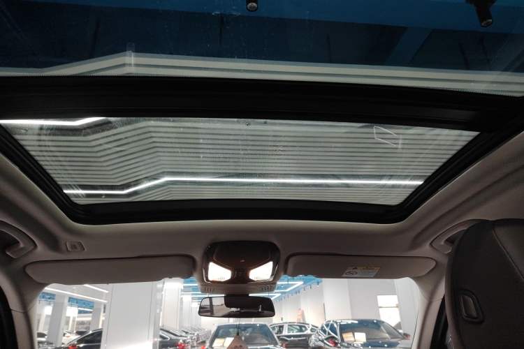 Used BMW X3 2023 Restyled xDrive30i Leading Edition M Night Sky Package Headliner