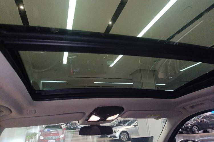 Used BMW X3 2023 xDrive25i M Sport Package Headliner