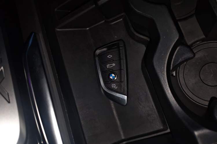 Used BMW X3 2023 xDrive25i M Sport Package Interior 1