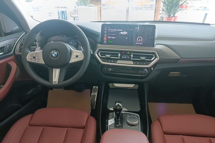 Used BMW X3 2023 Restyled xDrive30i Leading Edition M Night Sky Package Interior 1