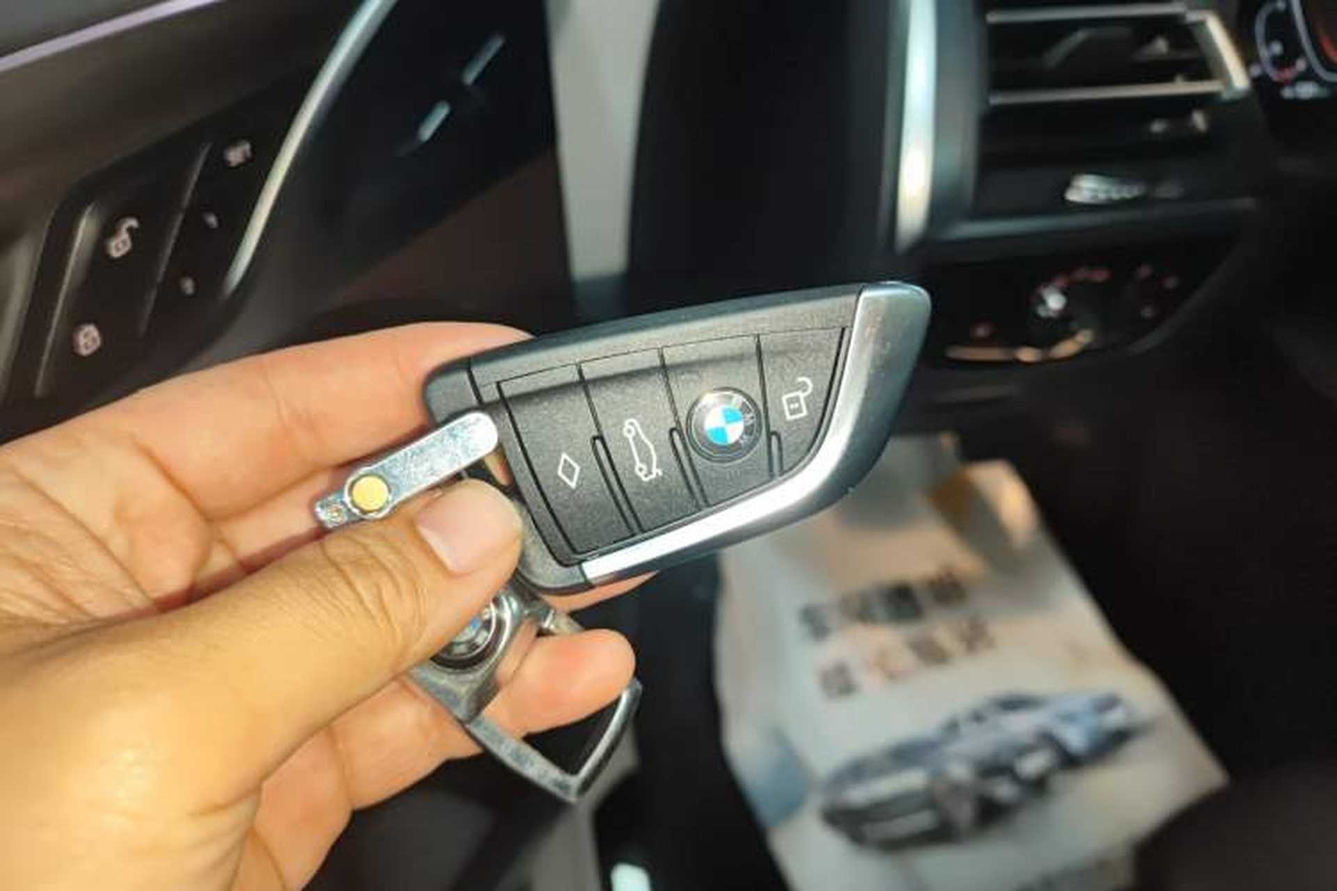 Used BMW X3 2023 Restyled xDrive30i Leading Edition M Night Sky Package Interior 1