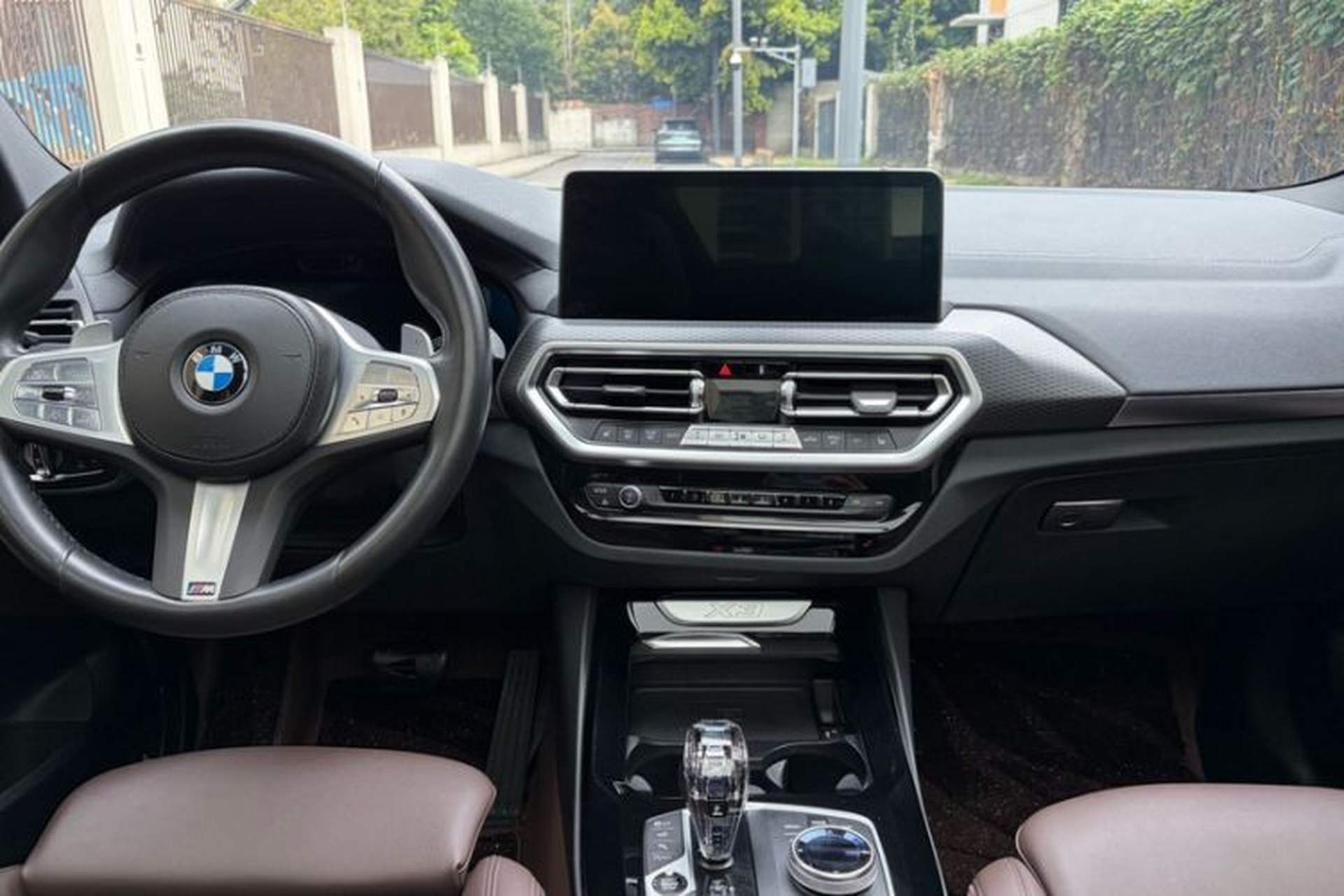 Used BMW X3 2023 xDrive30i Luxury Edition M Night Sky Package Interior 11
