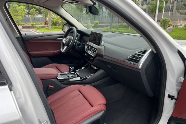 Used BMW X3 2023 xDrive30i Leading Model M Night Edition Package Interior 11