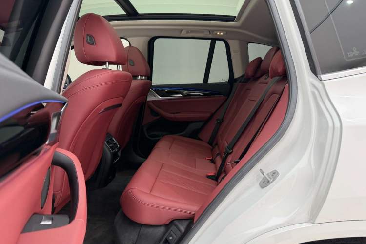 Used BMW X3 2023 xDrive25i M Sport Package Interior 2