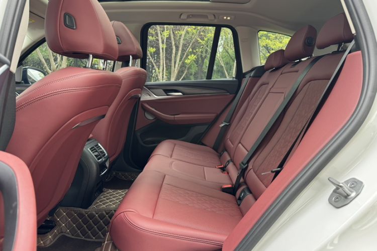 Used BMW X3 2023 xDrive30i Leading Model M Night Edition Package Interior 2