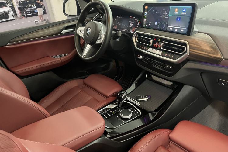 Used BMW X3 2023 Restyled xDrive30i Leading Edition M Night Sky Package Interior 2