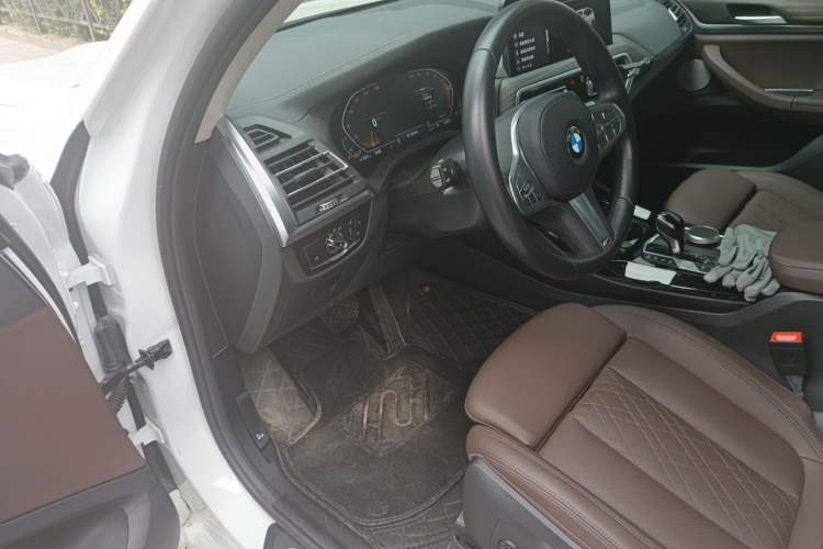 Used BMW X3 2023 xDrive30i Leading Model M Night Edition Package Interior 3