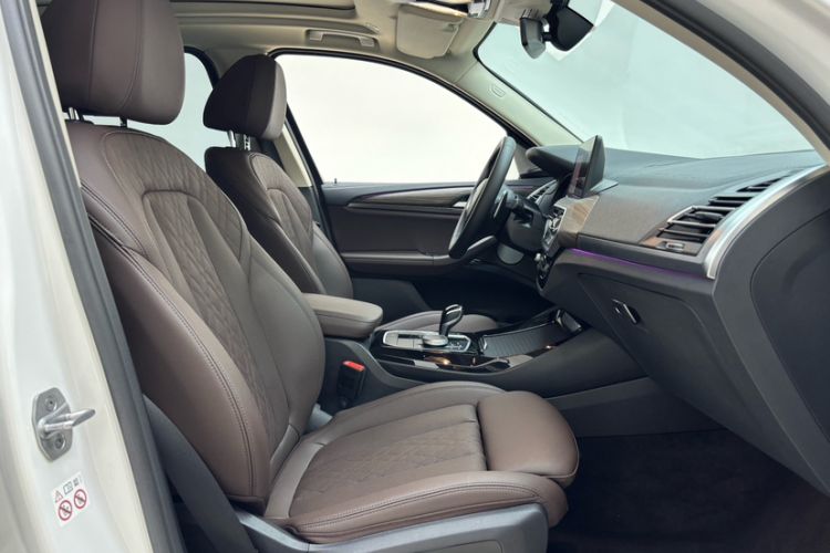 Used BMW X3 2023 xDrive30i Leading Model M Night Edition Package Interior 3