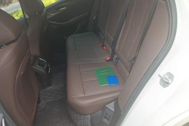 Used BMW X3 2023 xDrive30i Leading Model M Night Edition Package Interior 4