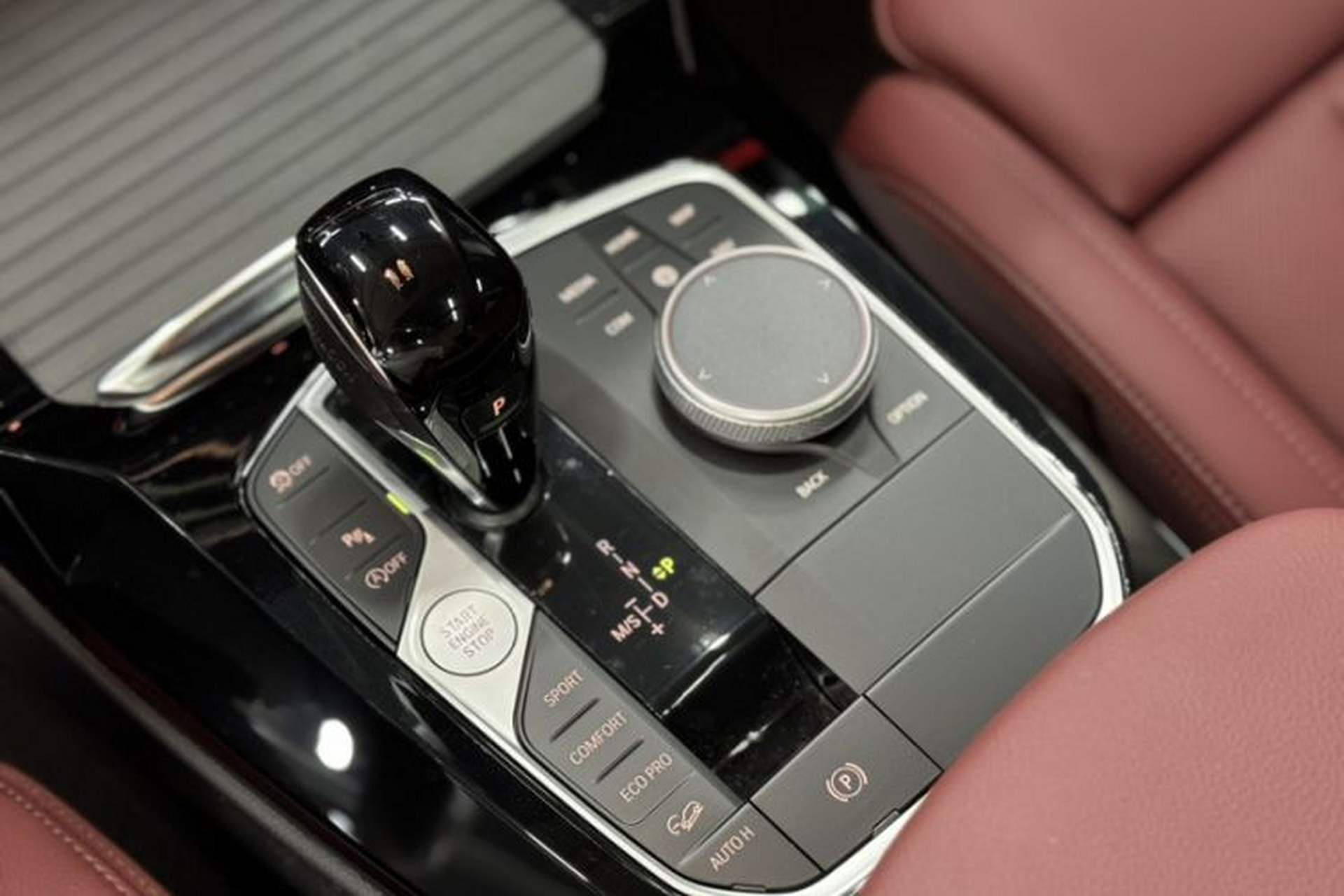 Used BMW X3 2023 xDrive25i M Sport Package Interior 4