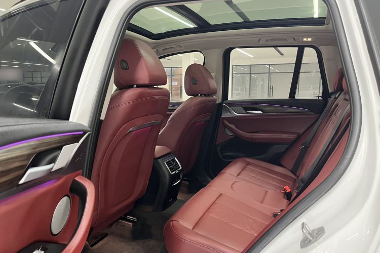 Used BMW X3 2023 Restyled xDrive30i Leading Edition M Night Sky Package Interior 6
