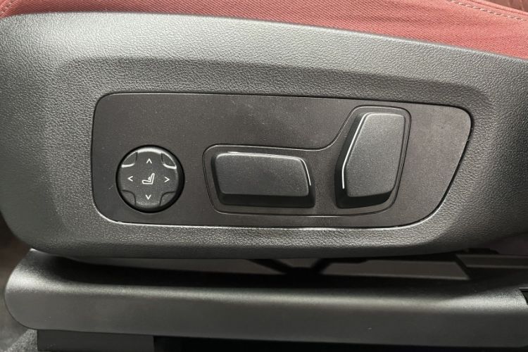 Used BMW X3 2023 Restyled xDrive30i Leading Edition M Night Sky Package Interior 8